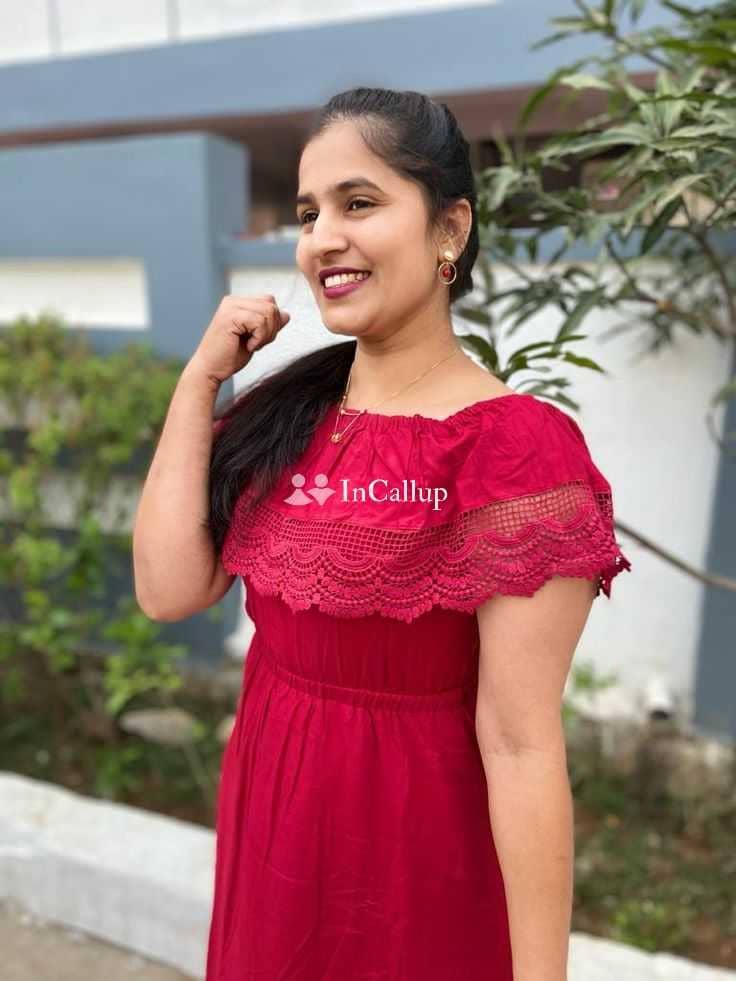 i am sunita sharma a twenty two year old call girls available now trusted reliable service - Call Girls in Jamnagar