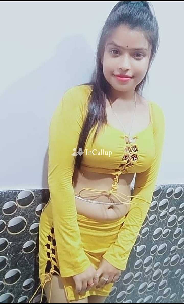 known for being confident magnetic black eyes and brown hair available for private dates - Call Girls in Jamshedpur