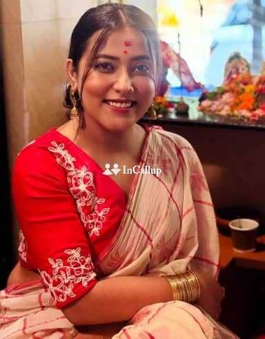 known for being glamorous fit body with black hair magnetic available for incall - Call Girls in Jehanabad