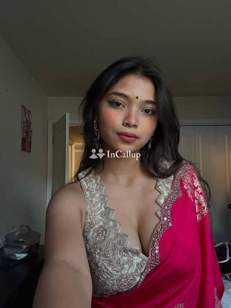 feminine black hair and brown eyes girl staying in jind available for incall available now trusted reliable service - Call Girls in Jind
