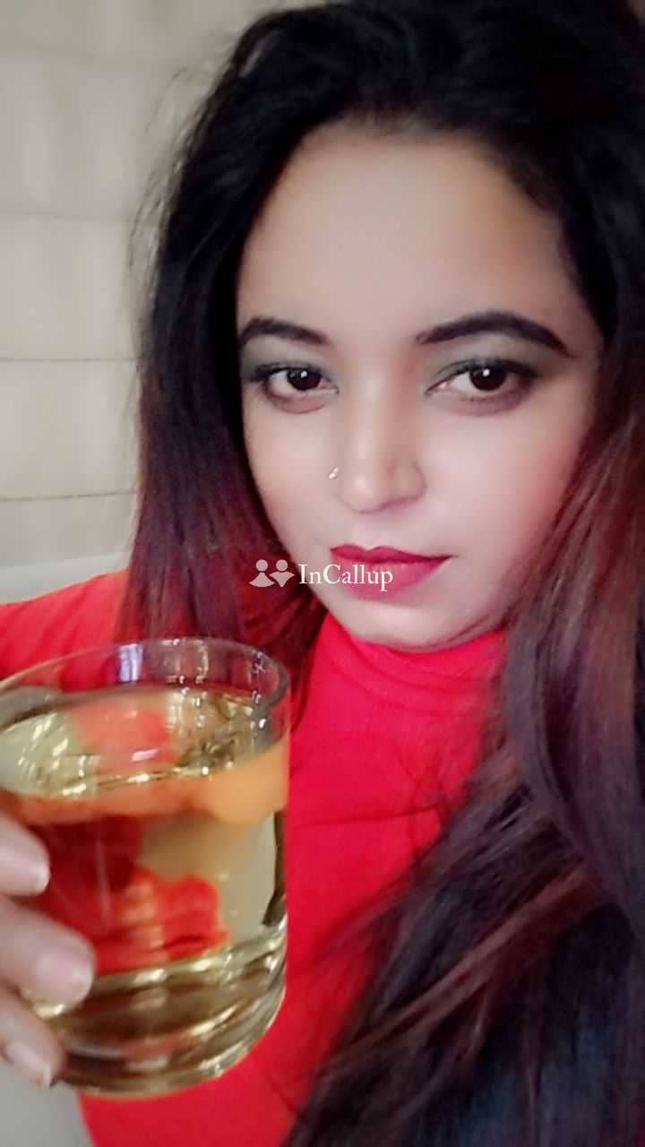 from jodhpur hi i am puja patel a playful twenty two year old call girls known for being alluring ravishing - Call Girls in Jodhpur