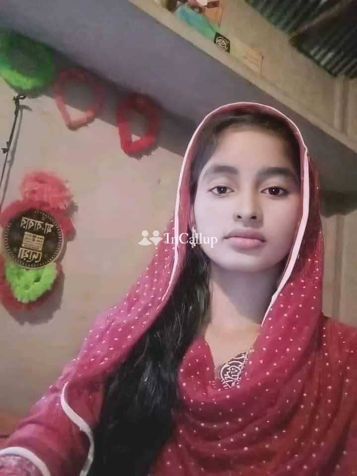 gorgeous escort in jodhpur known for being sexy glamorous black hair and black eyes - Call Girls in Jodhpur