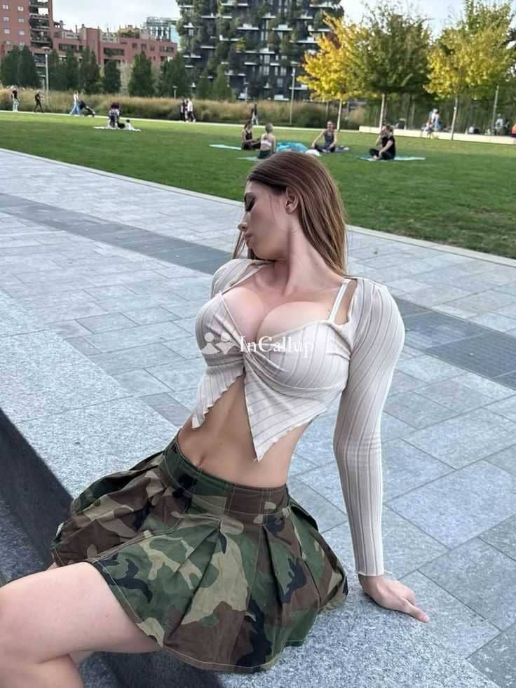 elite oral anal girlfriend experience videocall doggy style blowjob woman on top girl - Call Girls in Jorhat