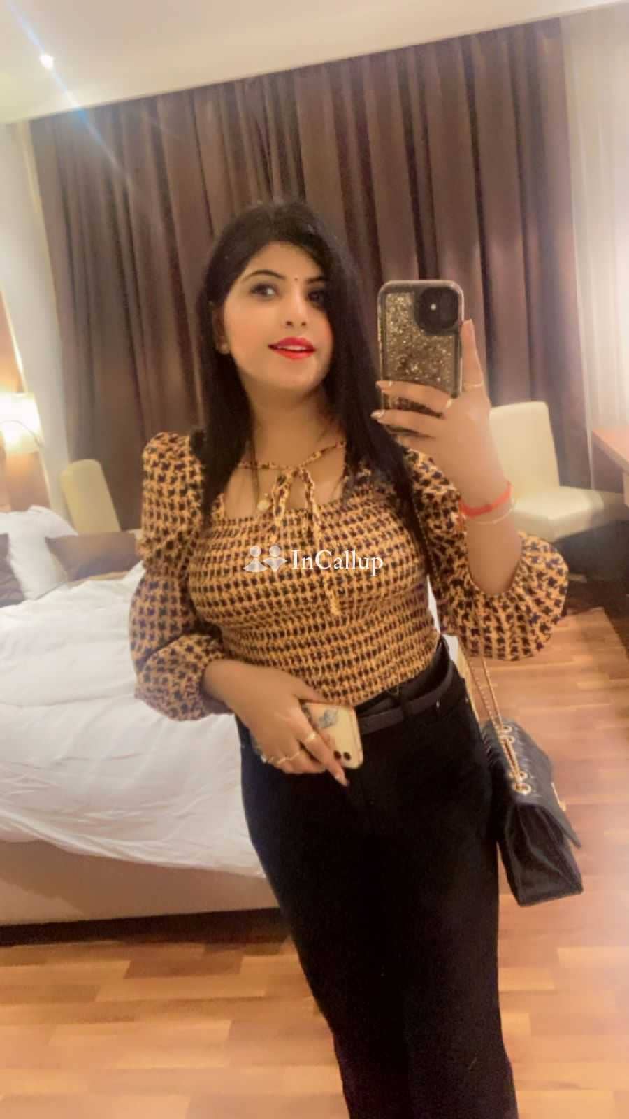 🌹💜❤️All types service available 🌹💜💜 real service available ❤️😍😍 video call service available college girls 🌹❤️ bhabhi aunty 💕🌹 anytime service available - Call Girls in Junagadh
