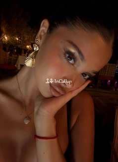 seductive known for being professional providing oral girlfriend experience porn actresses erotic massage - Call Girls in Junagadh