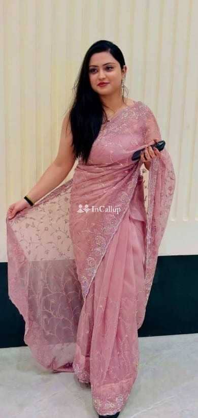 feminine black hair and black eyes available for flexible hours available now trusted reliable service - Call Girls in Kaithal