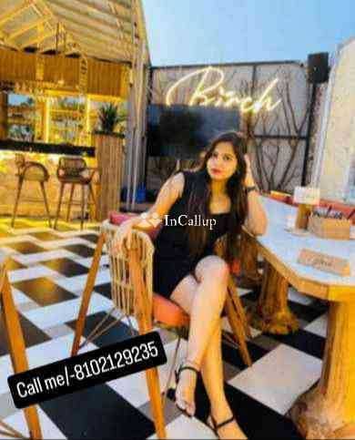 pretty black hair and black eyes available for weekend fun desirable present in kalaburagi - Call Girls in Kalaburagi