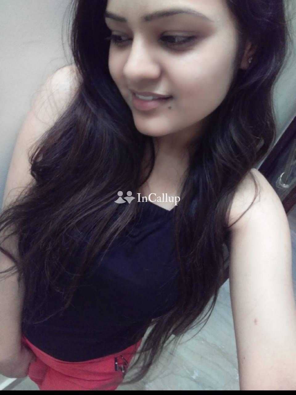 cute blonde eyes and black hair horny available now trusted reliable service - Call Girls in Kamle