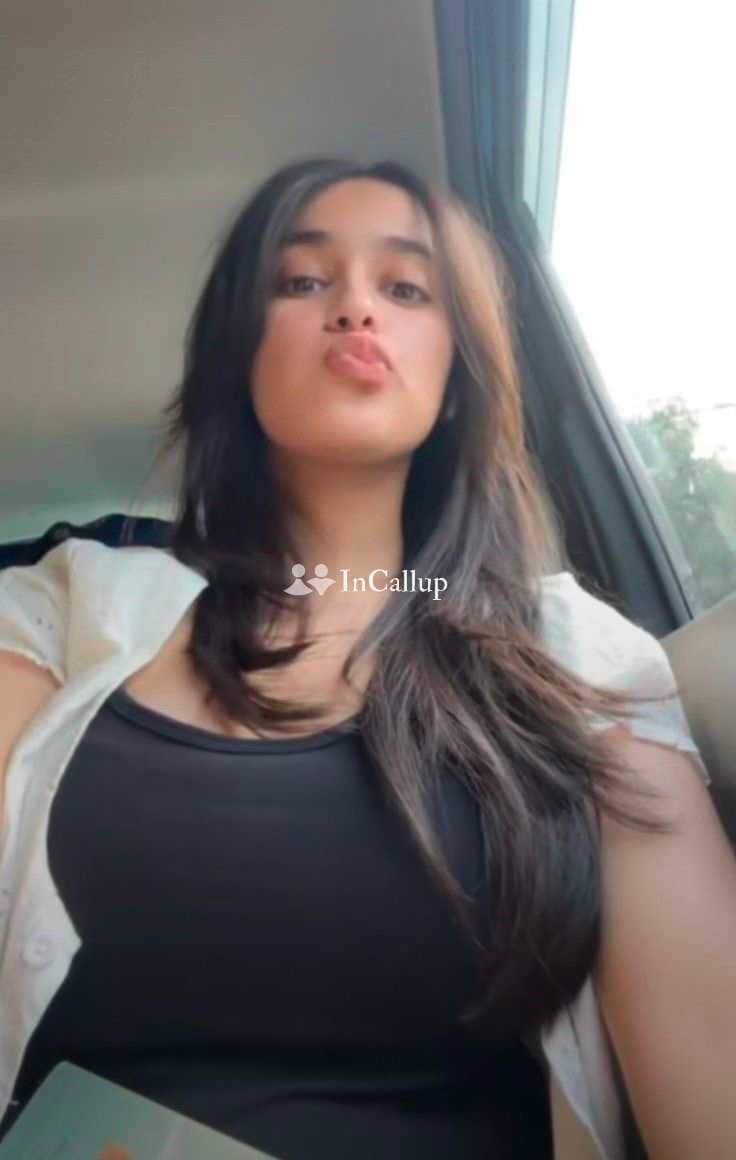 known for being elegant playful anal girlfriend experience role play videocall 69 position woman on top fun - Call Girls in Kamle