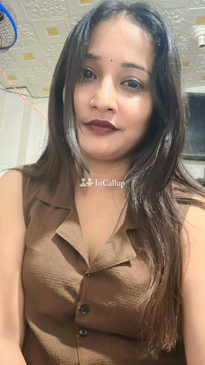 get to know divya roy 22 year old auburn beauty in kangra offering unforgettable experiences and pleasure - Call Girls in Kangra