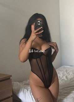 erotic having black eyes and brown hair available for both incall and outcall known for being caring - Call Girls in Kannur