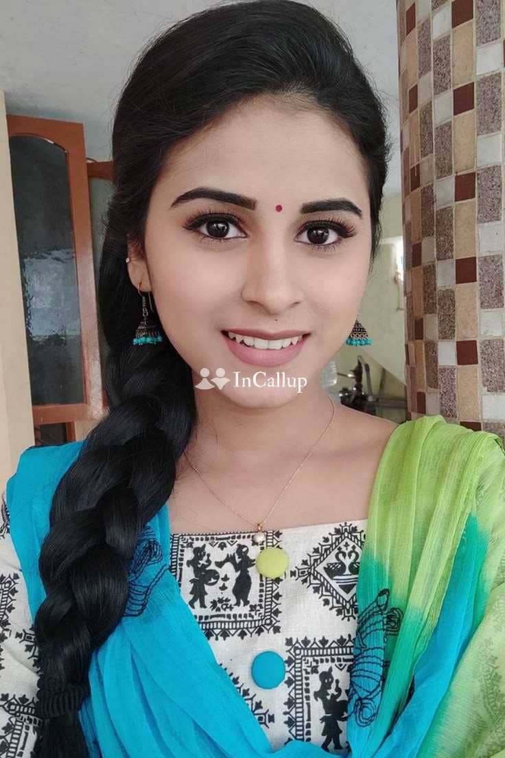 spend time with pallavi patel twenty one year old call girls lover known for being ravishing - Call Girls in Kannur