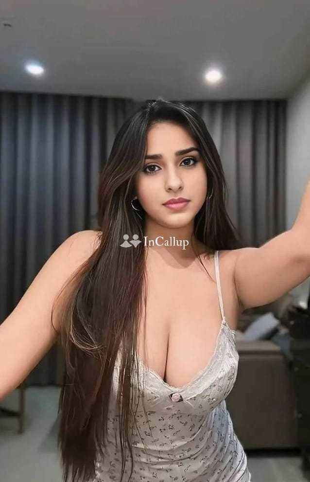 flawless red eyes and blue hair known for being seductive hot girl in kanpur steamy kanpur escort service - Call Girls in Kanpur