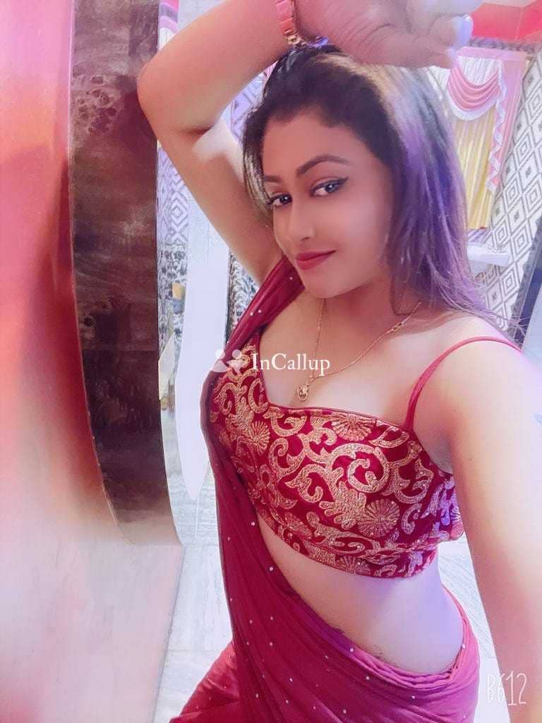 Top classes new model independent call girl housewife hotel service fro chdgs just duds - Call Girls in Kanpur