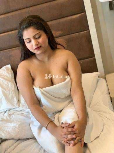 with black hair and brown eyes providing oral fetish french kiss position handjob seductive - Call Girls in Kanpur