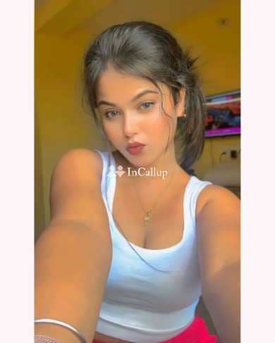 escort service in karaikal meeting in karaikal tempting black eyes and brown hair - Call Girls in Karaikal