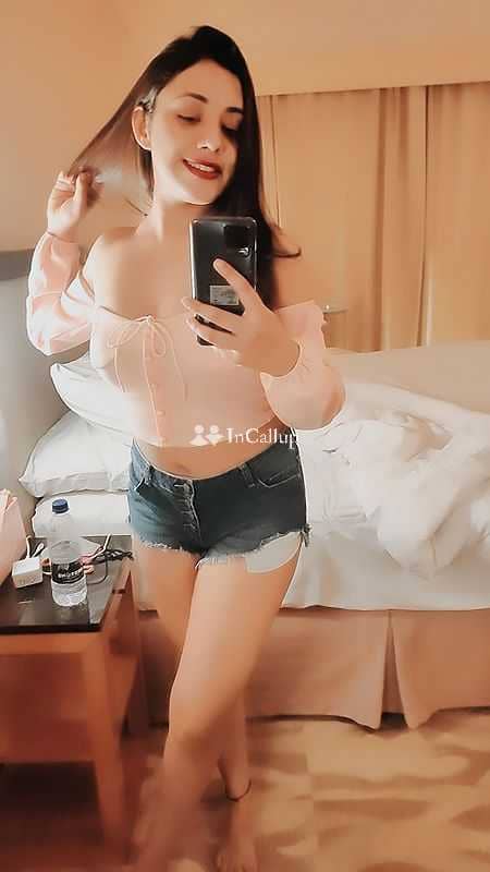 High profile VIP top model independent call girl college girl available chsft ywffdf jdvc - Call Girls in Karaikal
