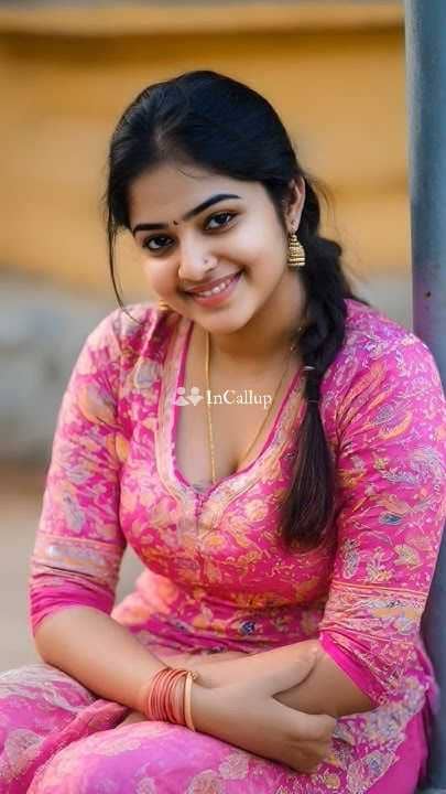 angelic black hair and black eyes available for business trip service available now trusted reliable service - Call Girls in Kargil