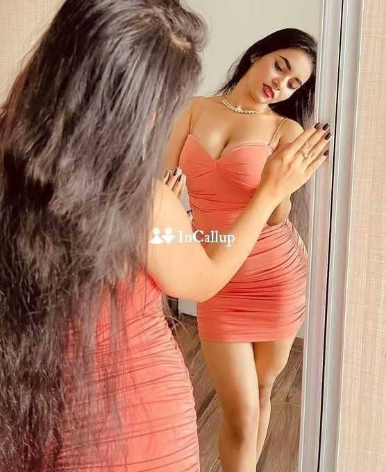 escort service in karimnagar available for private dates attractive black body and brown eyes - Call Girls in Karimnagar
