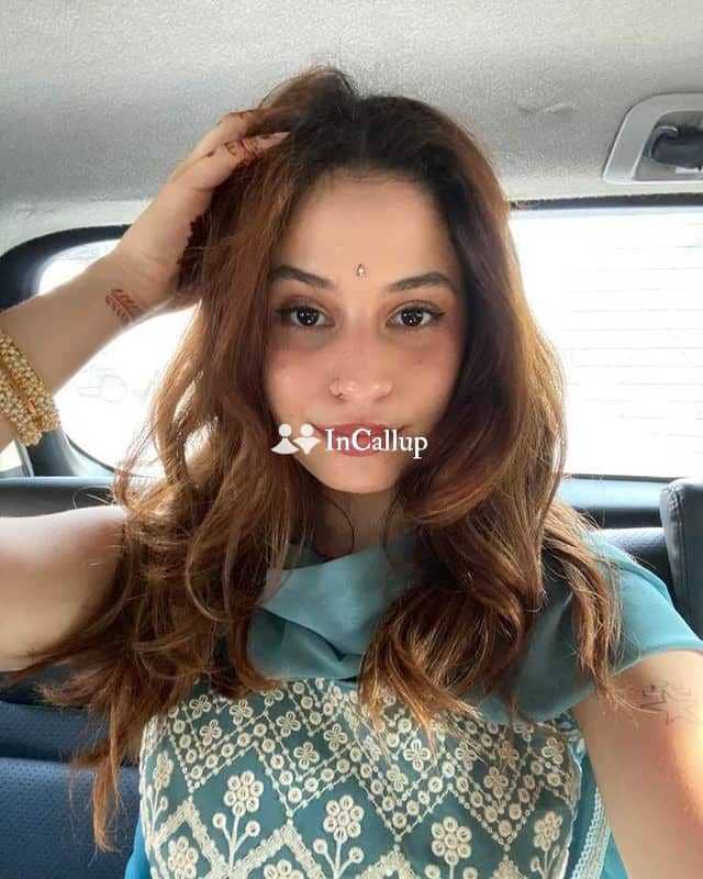discreet service in karimnagar pretty black hair and brown eyes available now trusted reliable service - Call Girls in Karimnagar