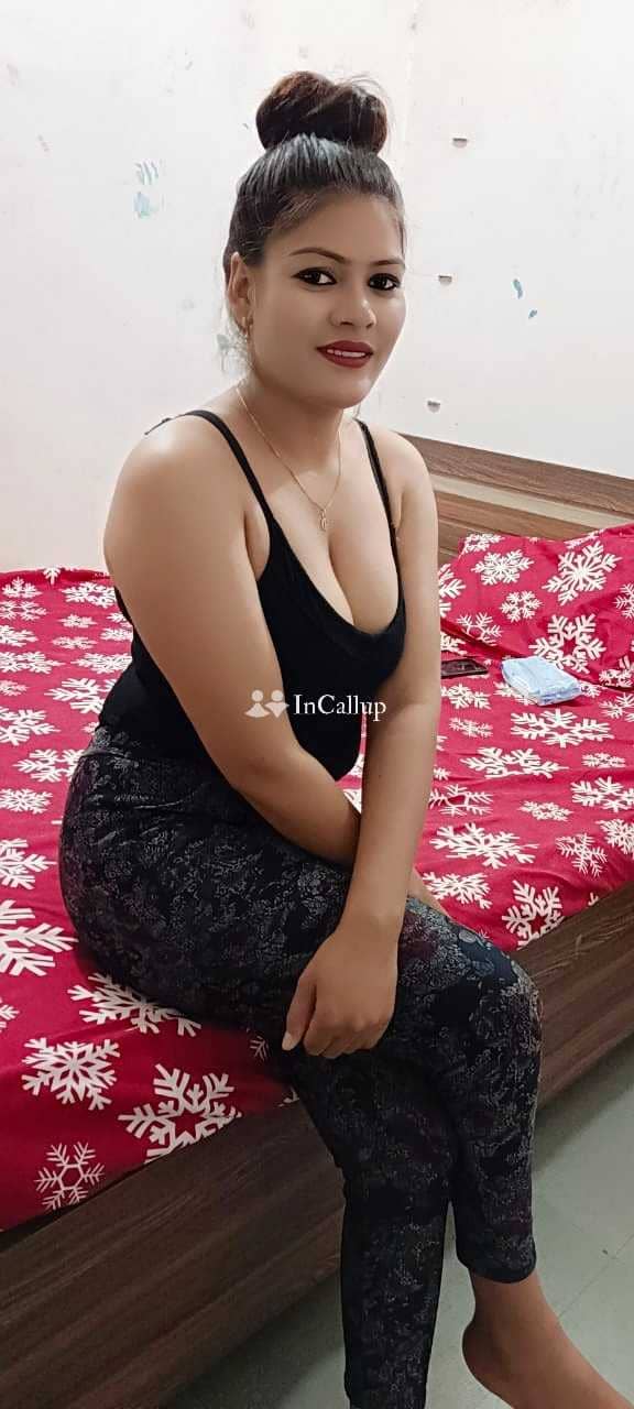 available for discreet meetings fit body with auburn hair available now trusted reliable service - Call Girls in Karimnagar