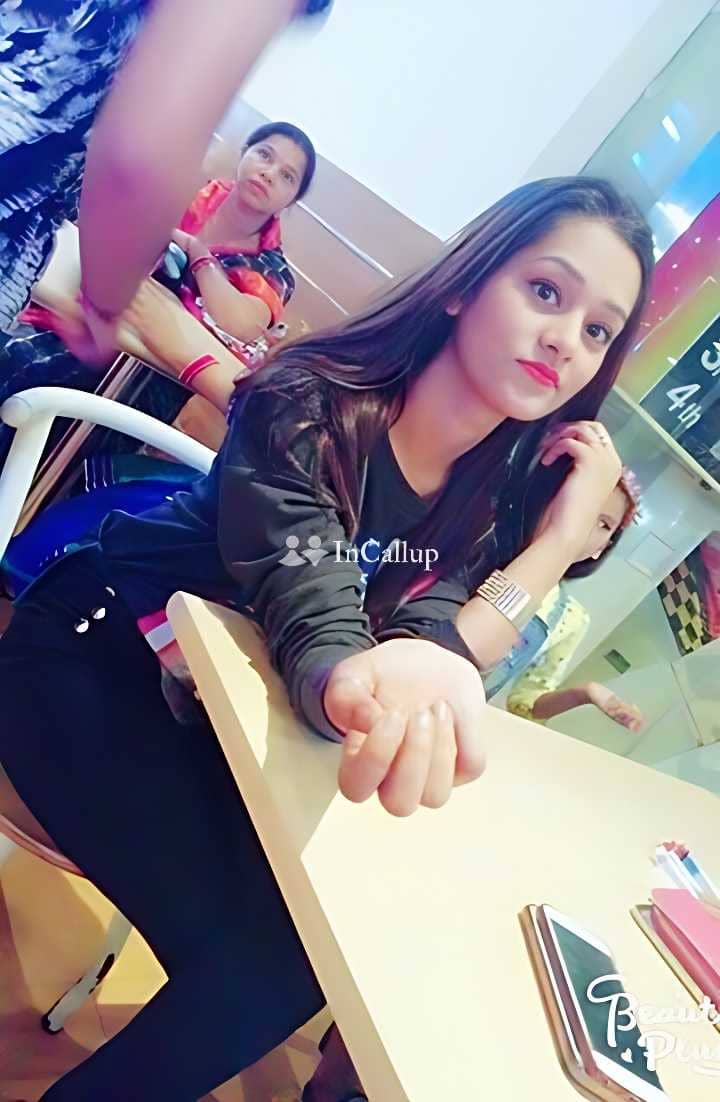 High Profile Indian Panjabi Girls Escort Short Night 7065501582 Call Girls In Delhi Service - Call Girls in Karol Bagh