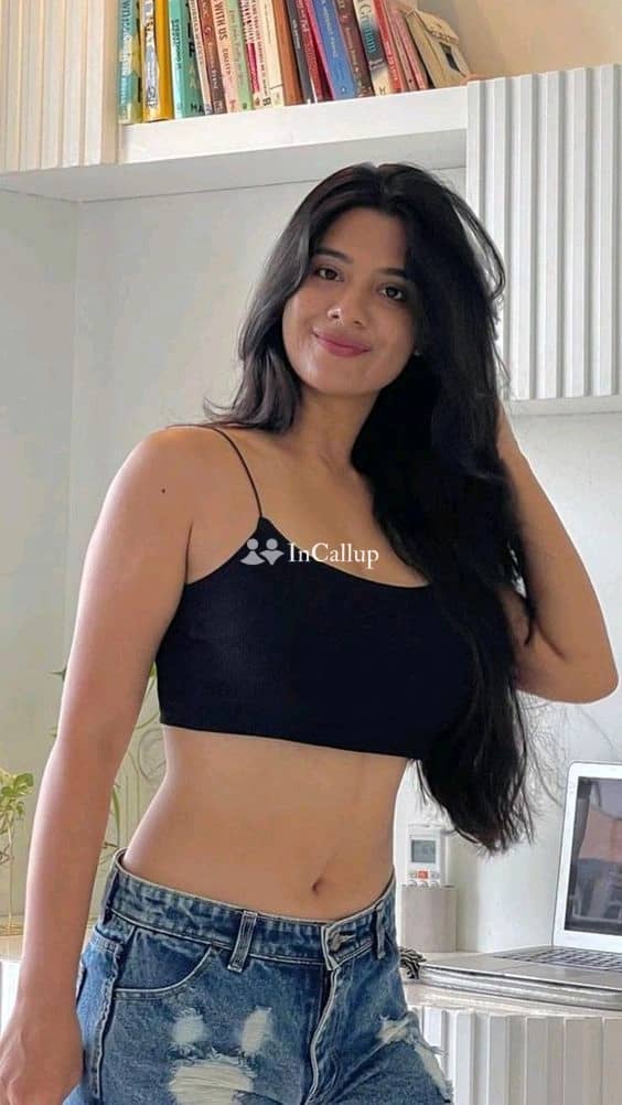 enjoy unforgettable moments with petite brunette payal in kharagpurs exclusive escort services - Call Girls in Kharagpur