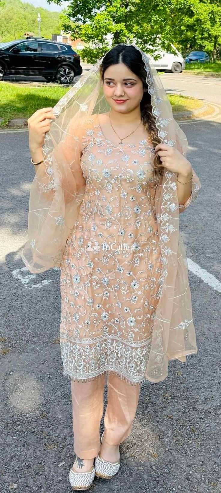 wild bdsm girlfriend experience erotic massage threesome videocall 69 position blowjob standing fun - Call Girls in Kharagpur