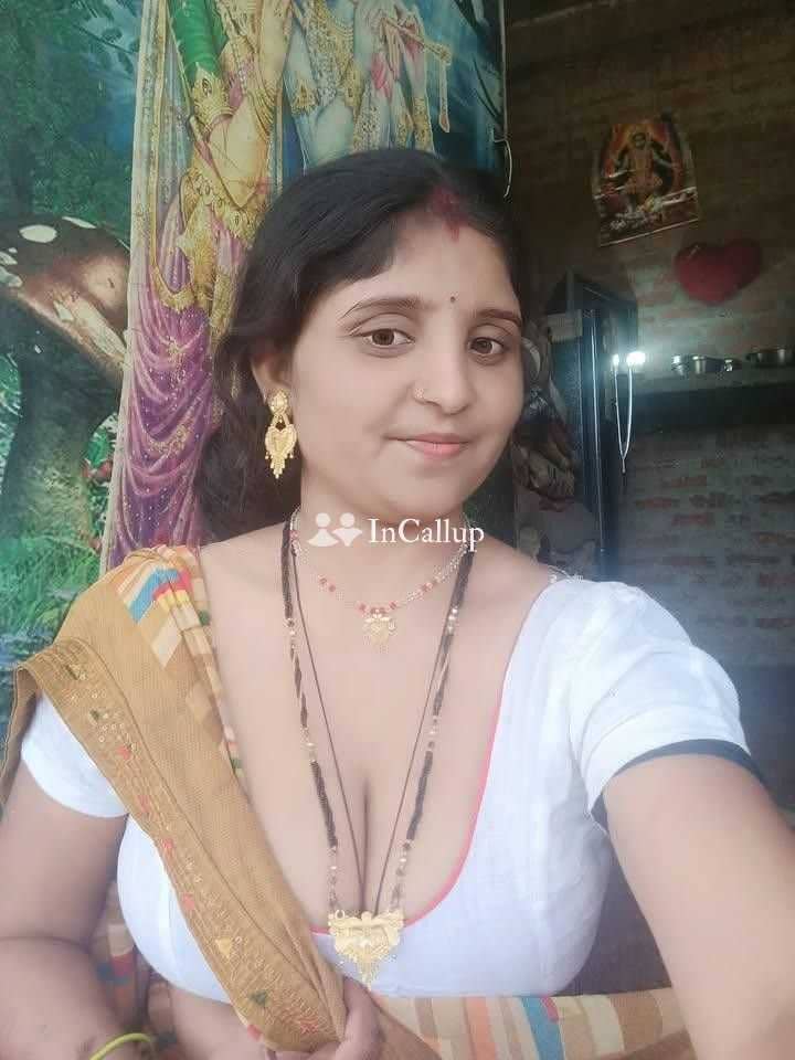 young low price call girl twenty two year old call girls beauty available now trusted reliable service - Call Girls in Kharagpur