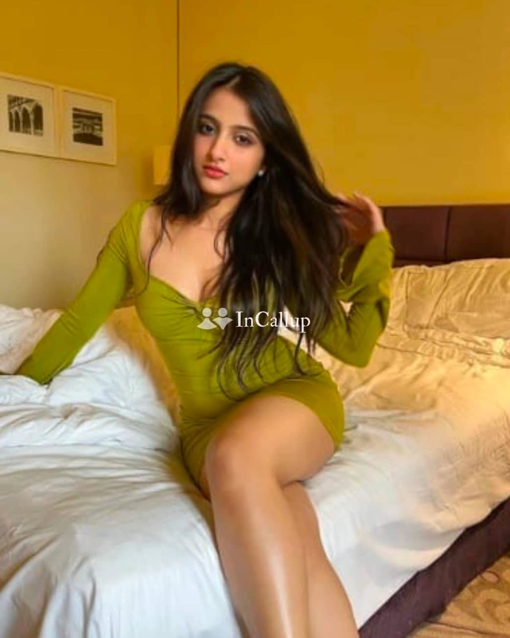 naughty available for hotel visits curvy oral anal escort voluptuous with black hair and black eyes - Call Girls in Kharagpur