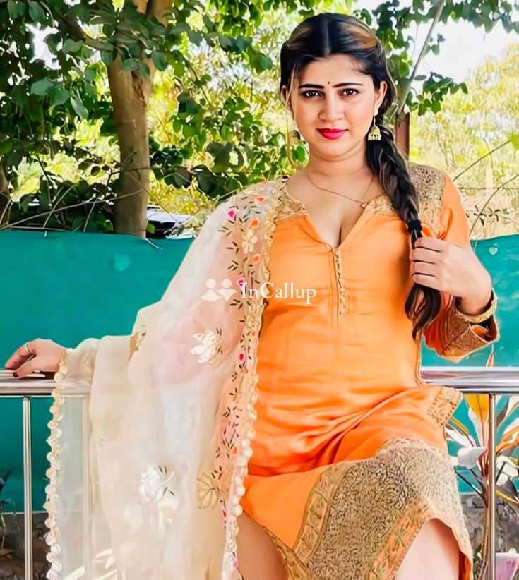 Kharagpur call girl in railway station near available today - Call Girls in Kharagpur