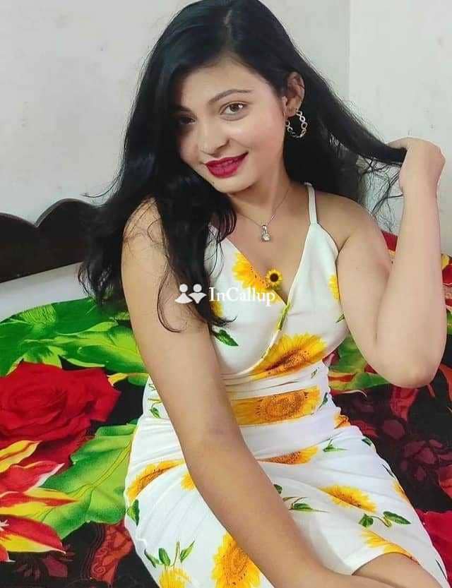 model look with red eyes and blue hair available for private dates available now trusted reliable service - Call Girls in Khargone