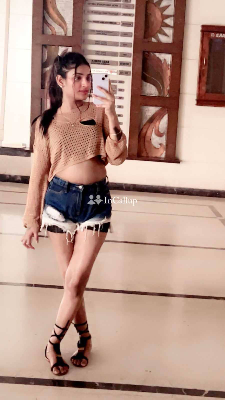 Khargone escorts service girls available - Call Girls in Khargone