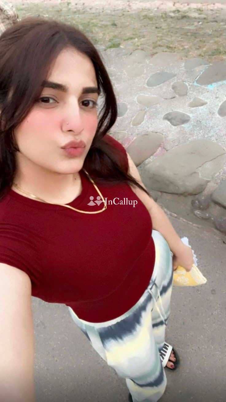 Highclass luxury and premium Well Educated Royal Class Female Highclass offering top class girls - Call Girls in Kochi