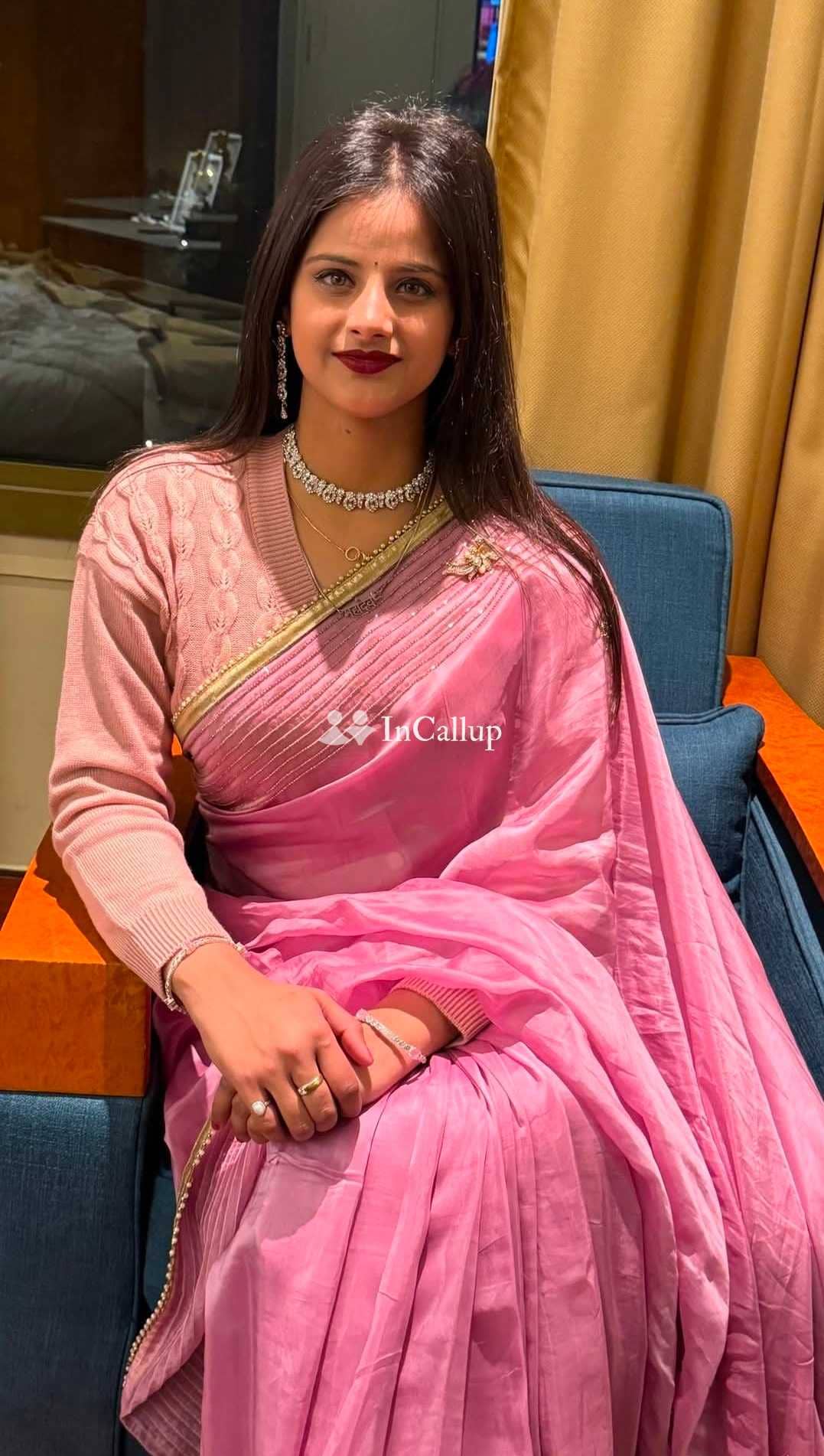 Low price indipendent service available home and hotel service x available servi gjs sue jise gsjjsj - Call Girls in Kochi