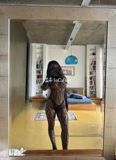known for being friendly from kochi experienced in oral girlfriend experience porn actresses - Call Girls in Kochi