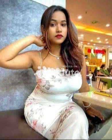 Low price indipendent service available home and hotel service x available ses sus sjsbs is snwvw wk - Call Girls in Kochi