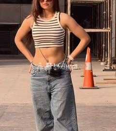 petite with black eyes and brown hair currently in koderma known for being magnetic - Call Girls in Koderma