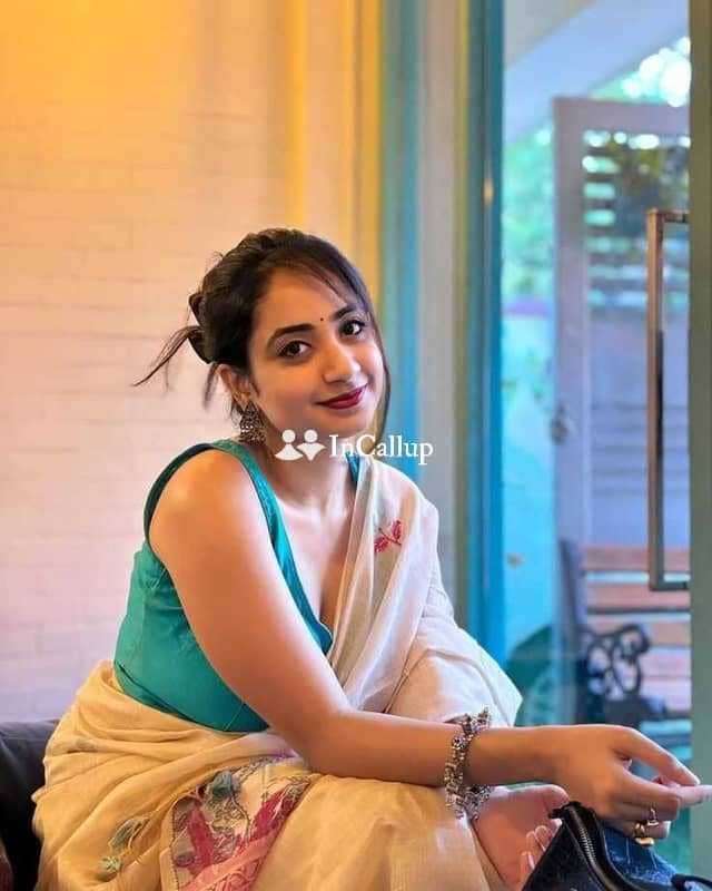 available for hotel visits koderma escort service with blonde hair and black body type ready in koderma - Call Girls in Koderma