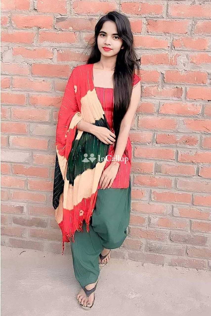 Kolhapur Hip Hop sandwich with massage parlor hot - Call Girls in Kolhapur