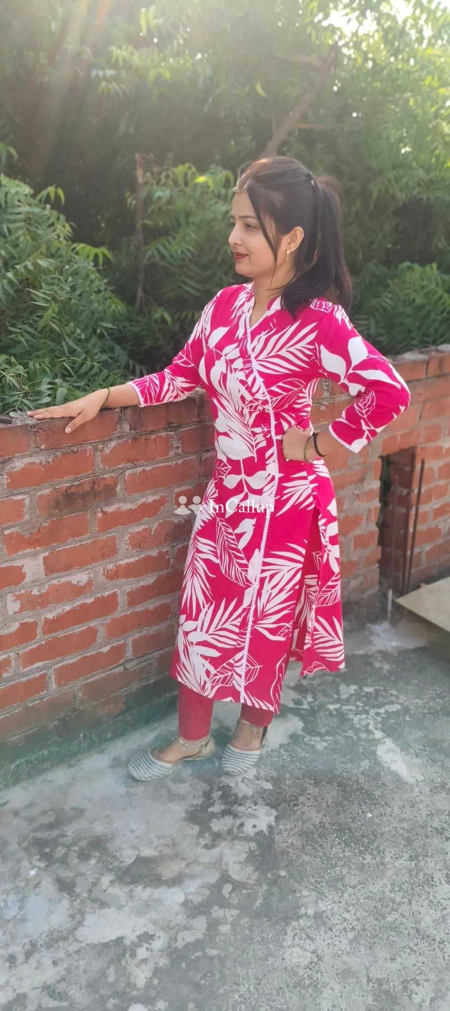 hot girl in kolhapur available for both incall and outcall available now trusted reliable service - Call Girls in Kolhapur