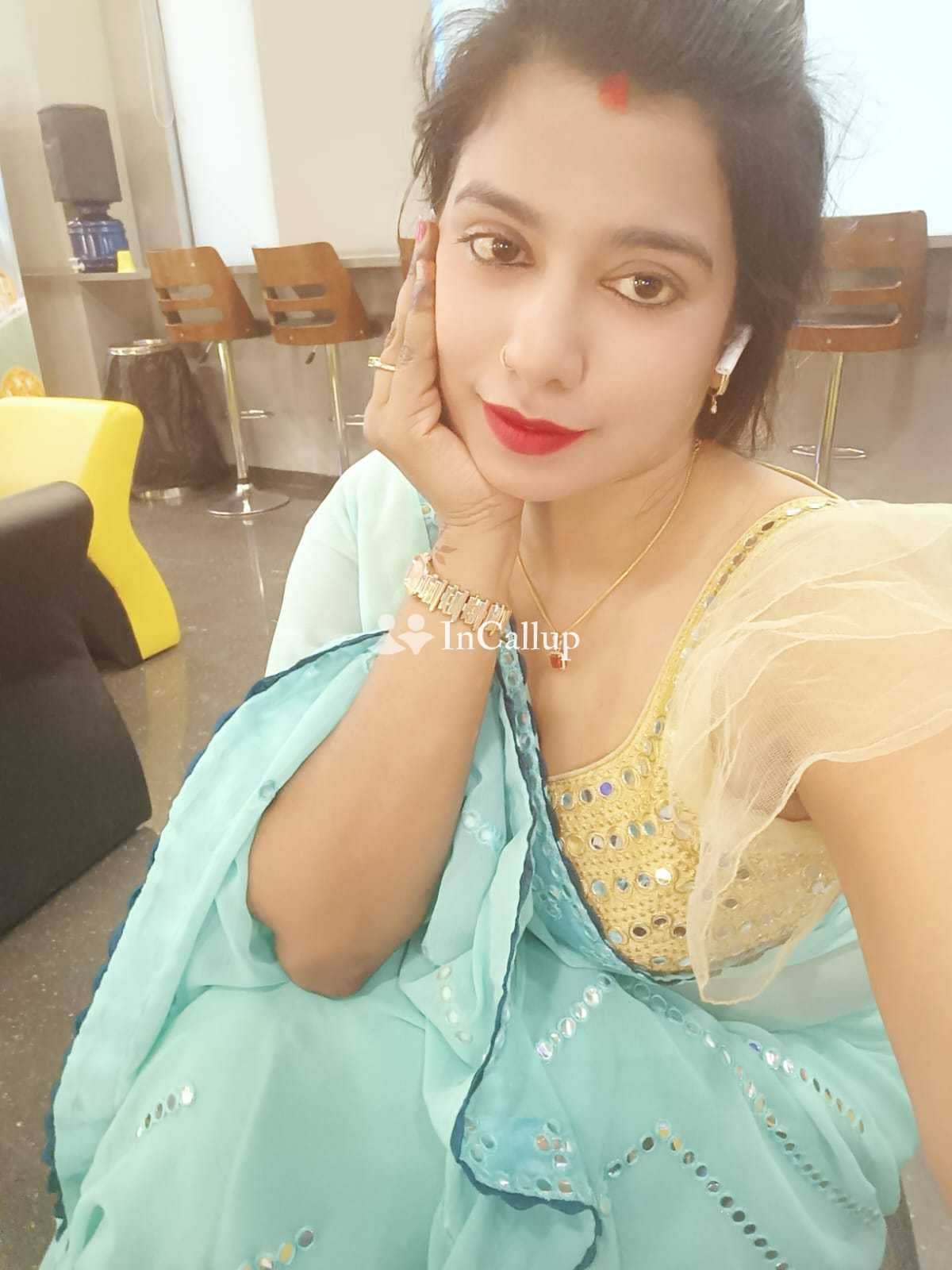 known for being trustworthy playful with black hair and black body type from kolhapur - Call Girls in Kolhapur