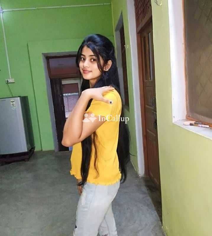 living in kolkata with black hair and black body type available for outcall available now trusted reliable service - Call Girls in Kolkata