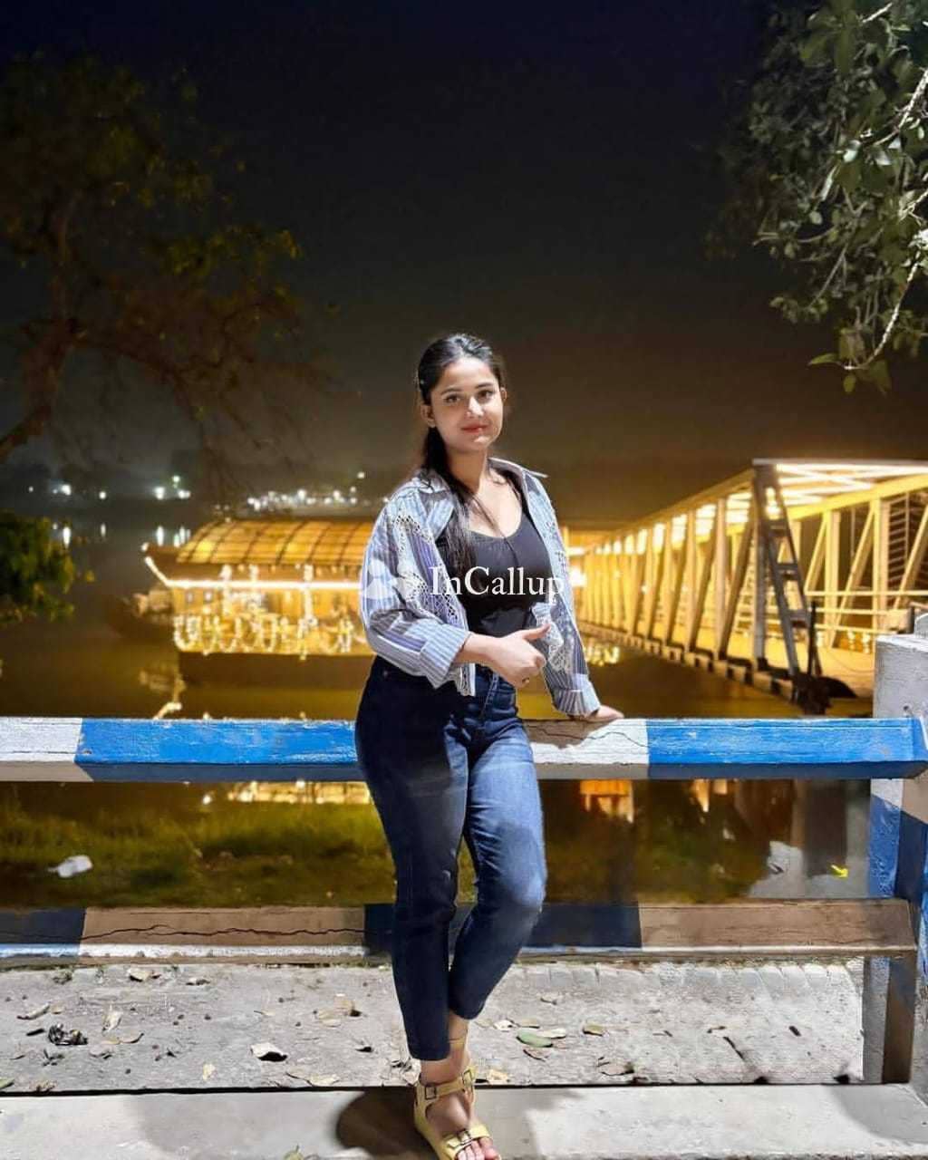High profile college girls available full - Call Girls in Kolkata