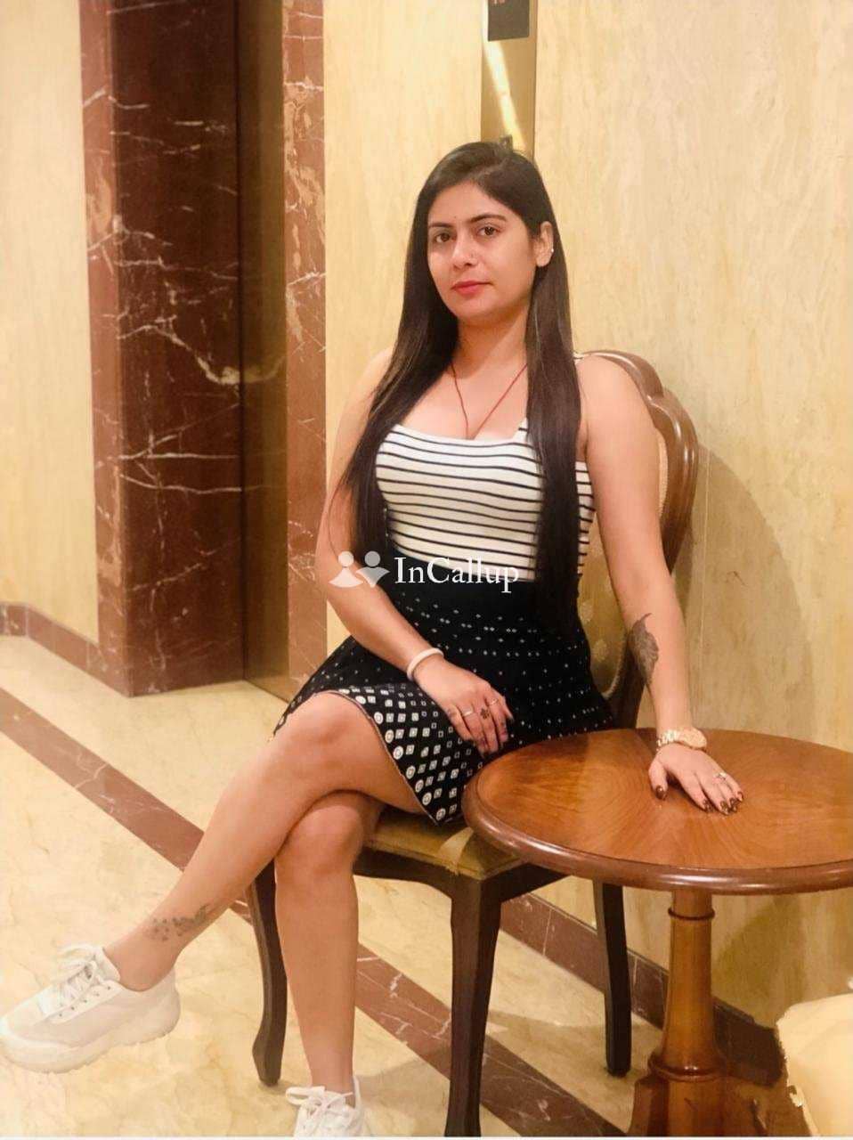 Call girls escort service vip college girls call me 8084699802 - Call Girls in Kolkata