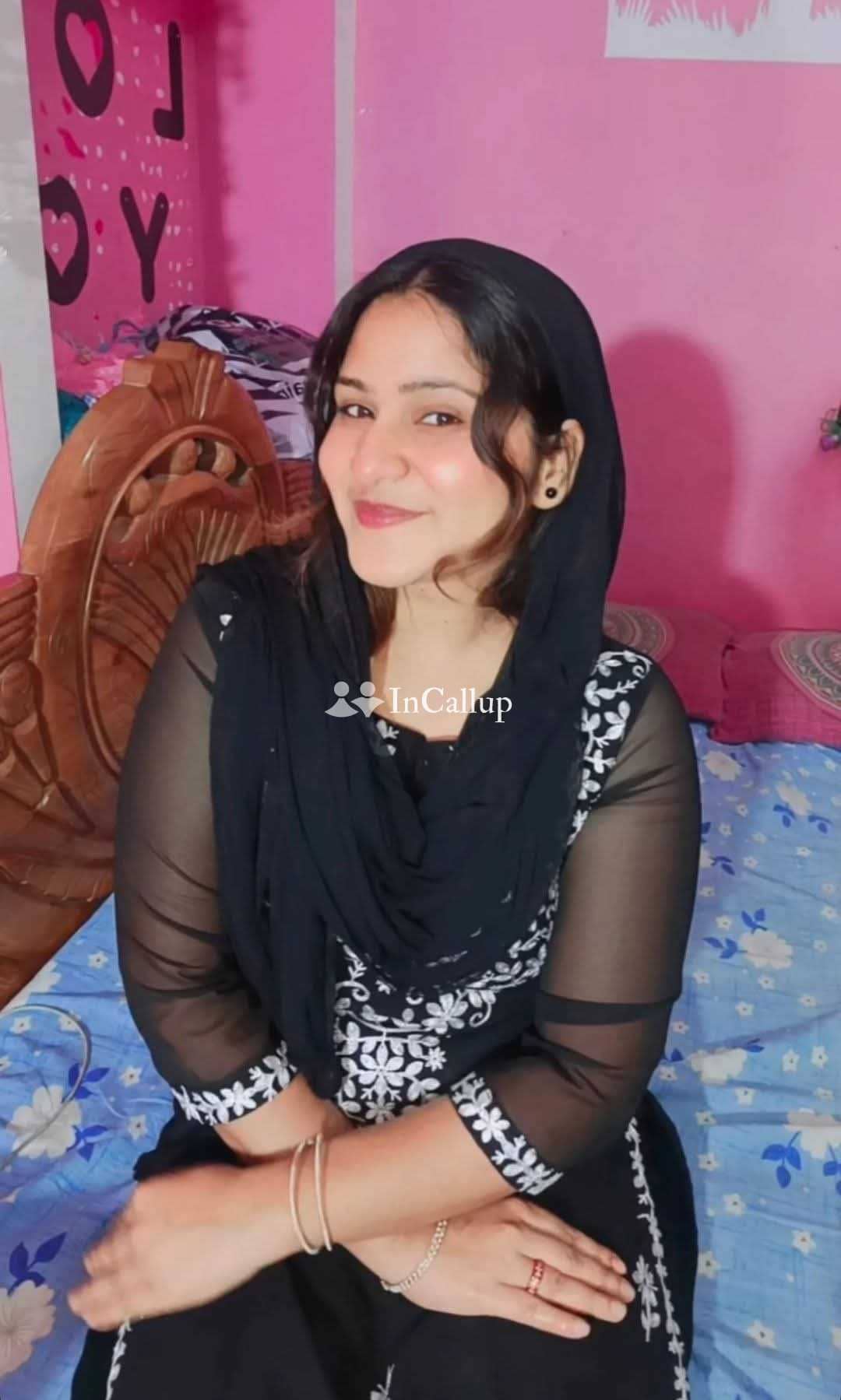 Muskan Patel call girl service 💯❤️💯 full enjoy and unlimited short BC fry - Call Girls in Kolkata