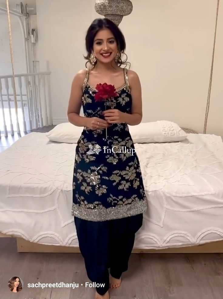 available for party companion offering service in kolkata available now trusted reliable service - Call Girls in Kolkata