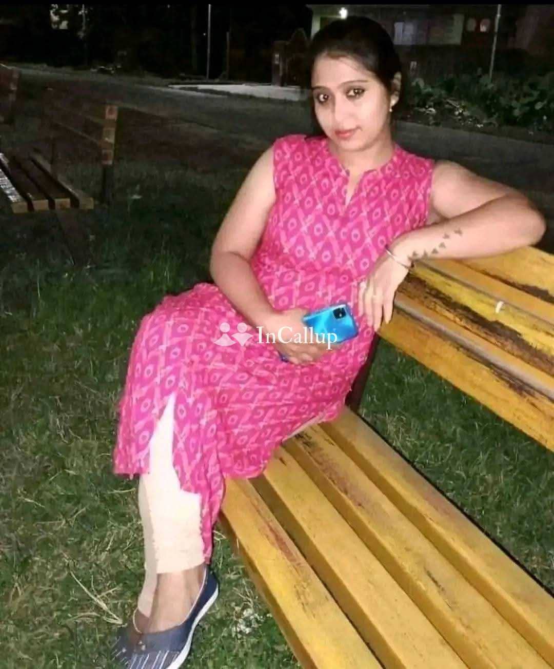 Muskan Patel call girl service 💯❤️💯 full enjoy and unlimited short BC cdy - Call Girls in Kolkata