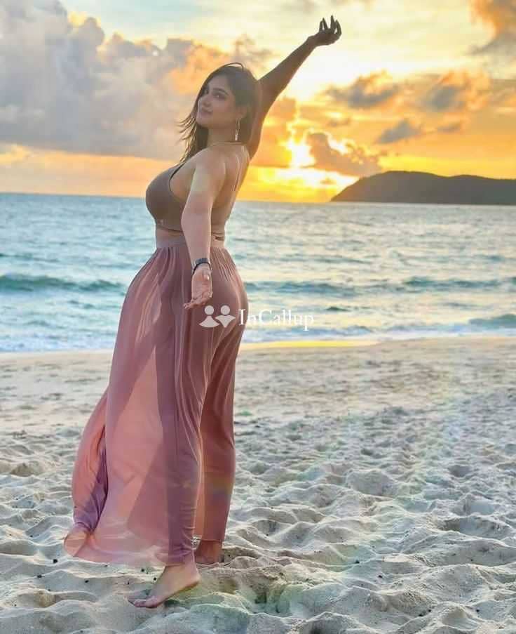 fresh black hair and black eyes petite anjali twenty three year old call girls elite escort in kolkata - Call Girls in Kolkata