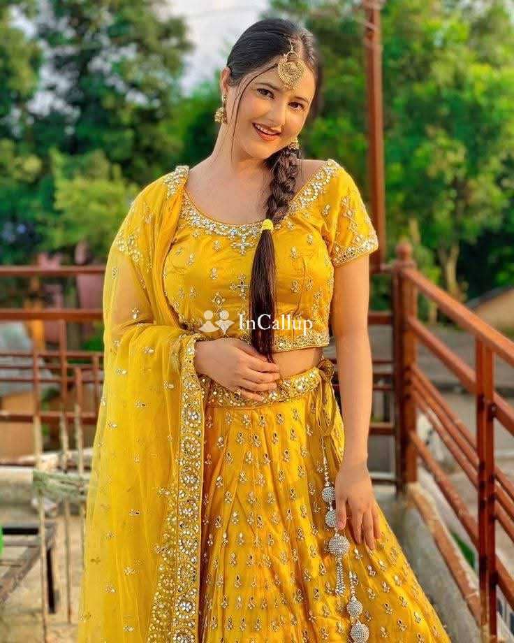 Riya Kumari call girl service 💯❤️💯 full enjoy and unlimited short HD dtygn - Call Girls in Kolkata